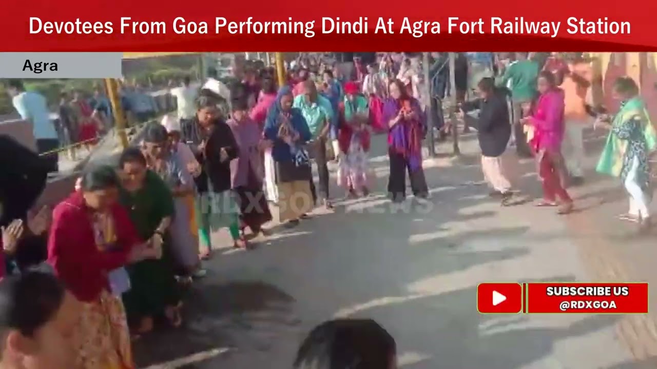 Devotees From Goa Performing Dindi At Agra Fort Railway Station - RDX Goa