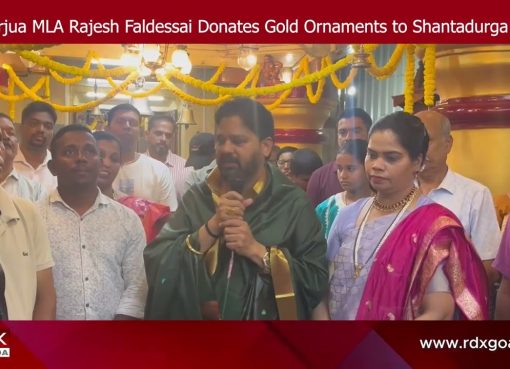 Cumbarjua MLA Rajesh Faldessai Donates Gold Ornaments to Shantadurga Temple